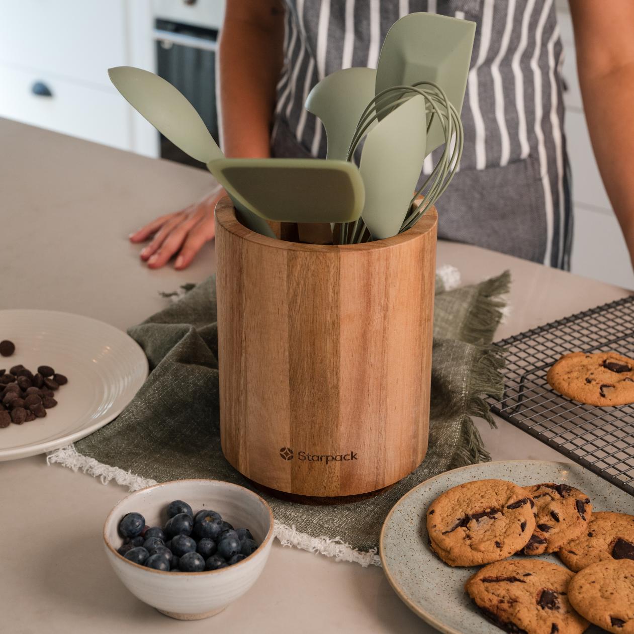 Show Off - Wooden Rotating Utensil Holder